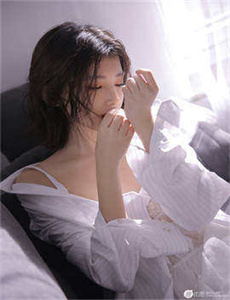 免费看不盖被子打扑克的软件-腐女之家