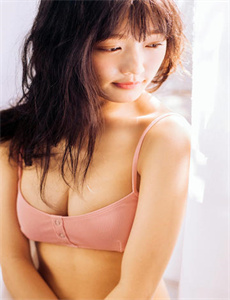 女管家
