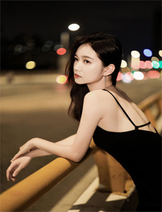 南丽美-刺激伊在人线香蕉观看